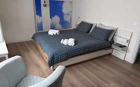 Cielo Apartment